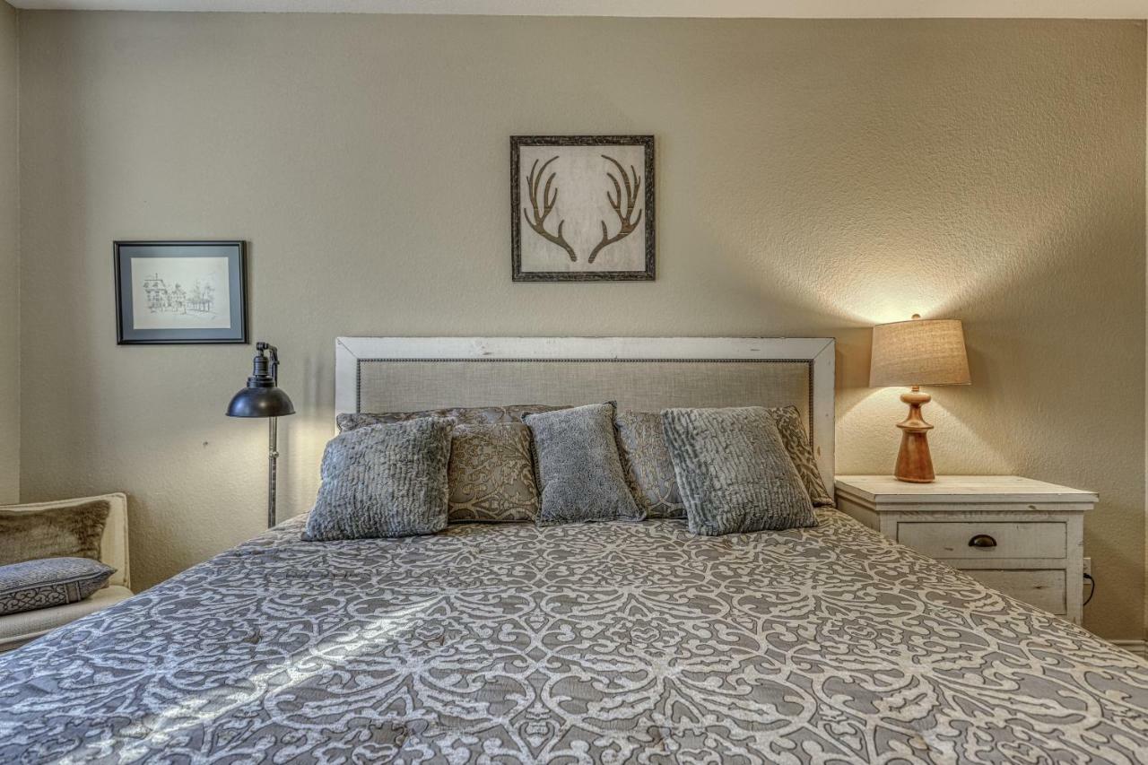 River Mountain Retreat Wimberley Bagian luar foto