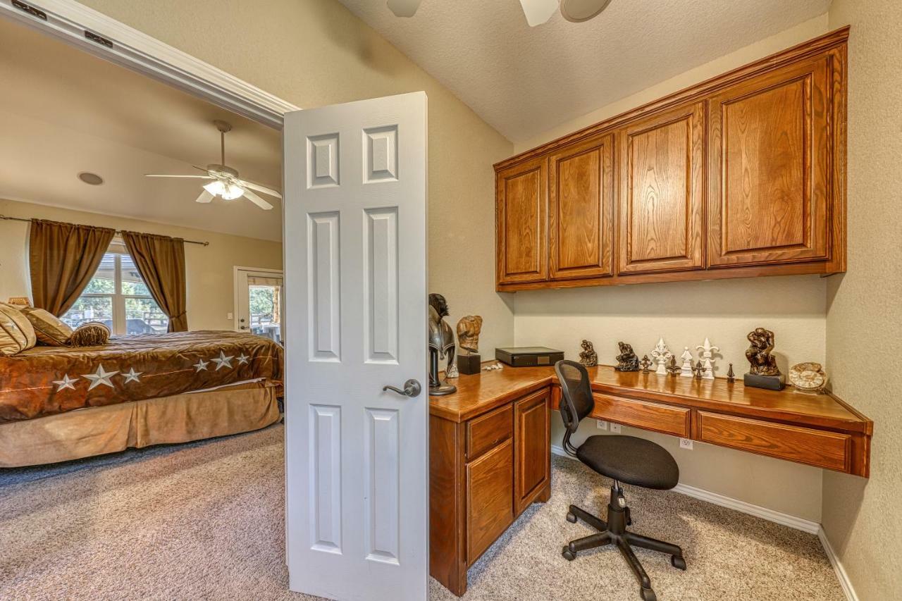 River Mountain Retreat Wimberley Bagian luar foto