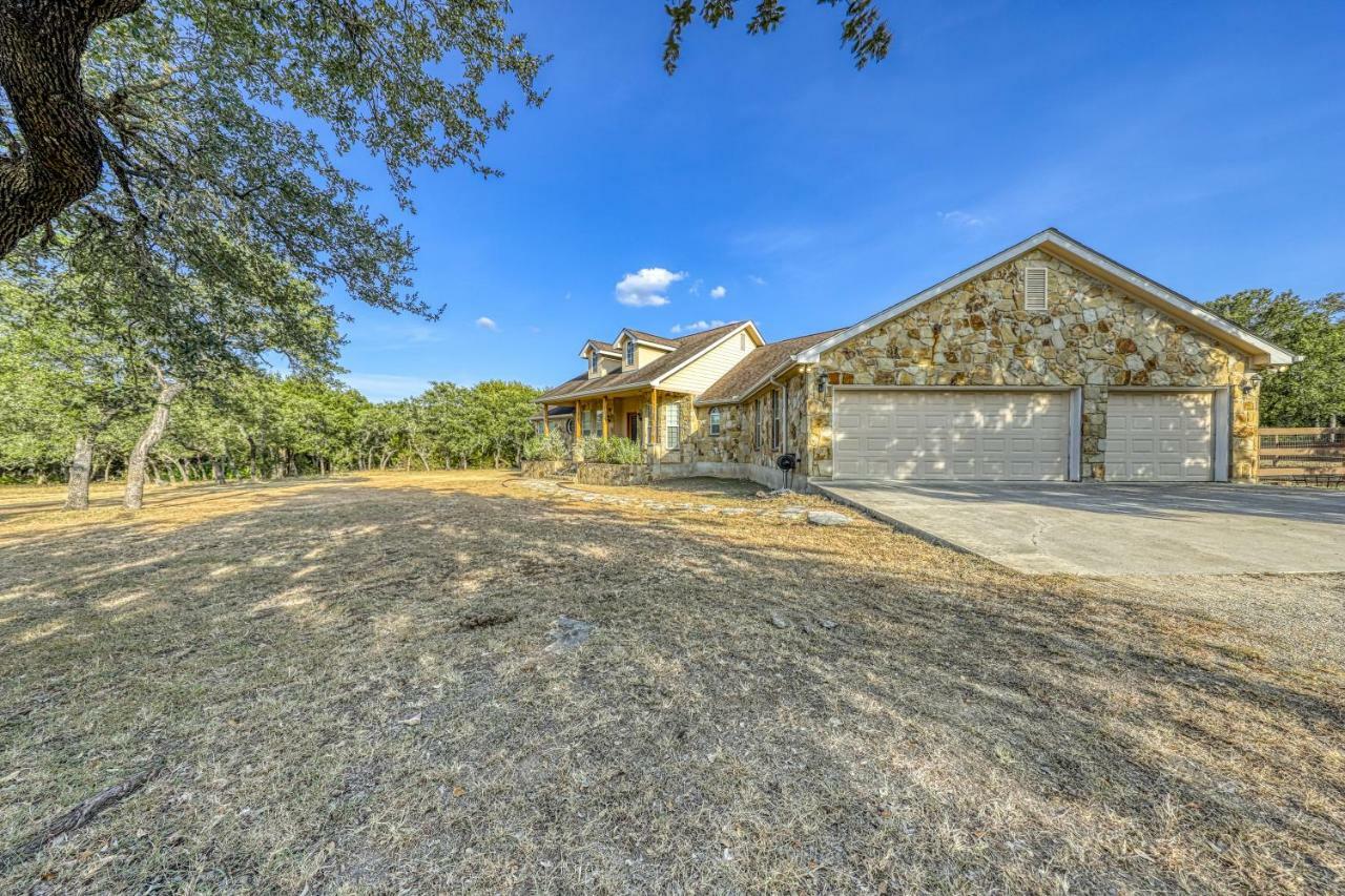 River Mountain Retreat Wimberley Bagian luar foto