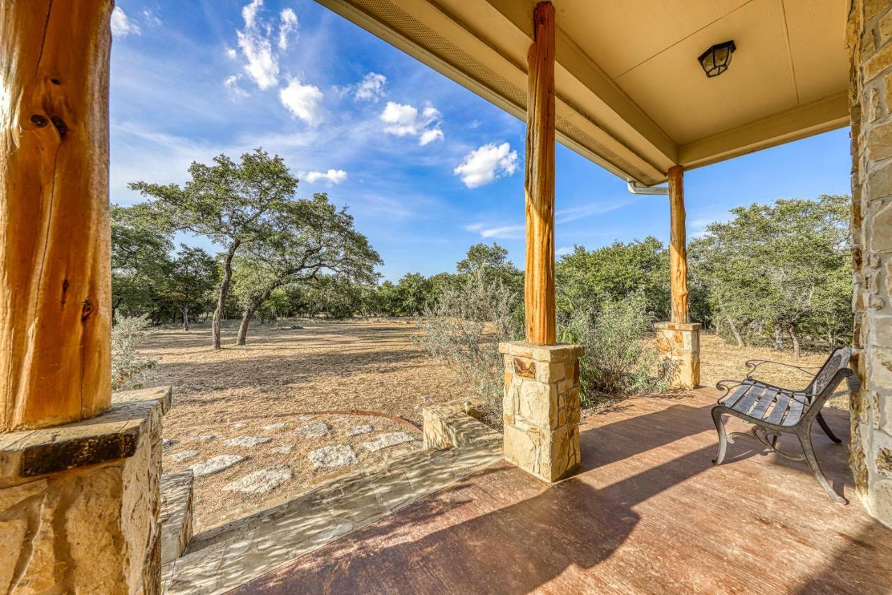 River Mountain Retreat Wimberley Bagian luar foto