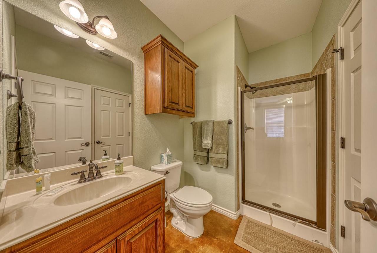 River Mountain Retreat Wimberley Bagian luar foto